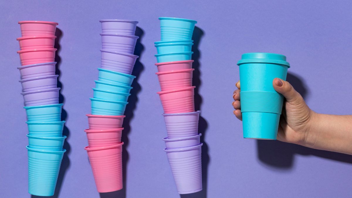 Copos de papel personalizados são extremamente versáteis e por isso as grandes empresas usam eles